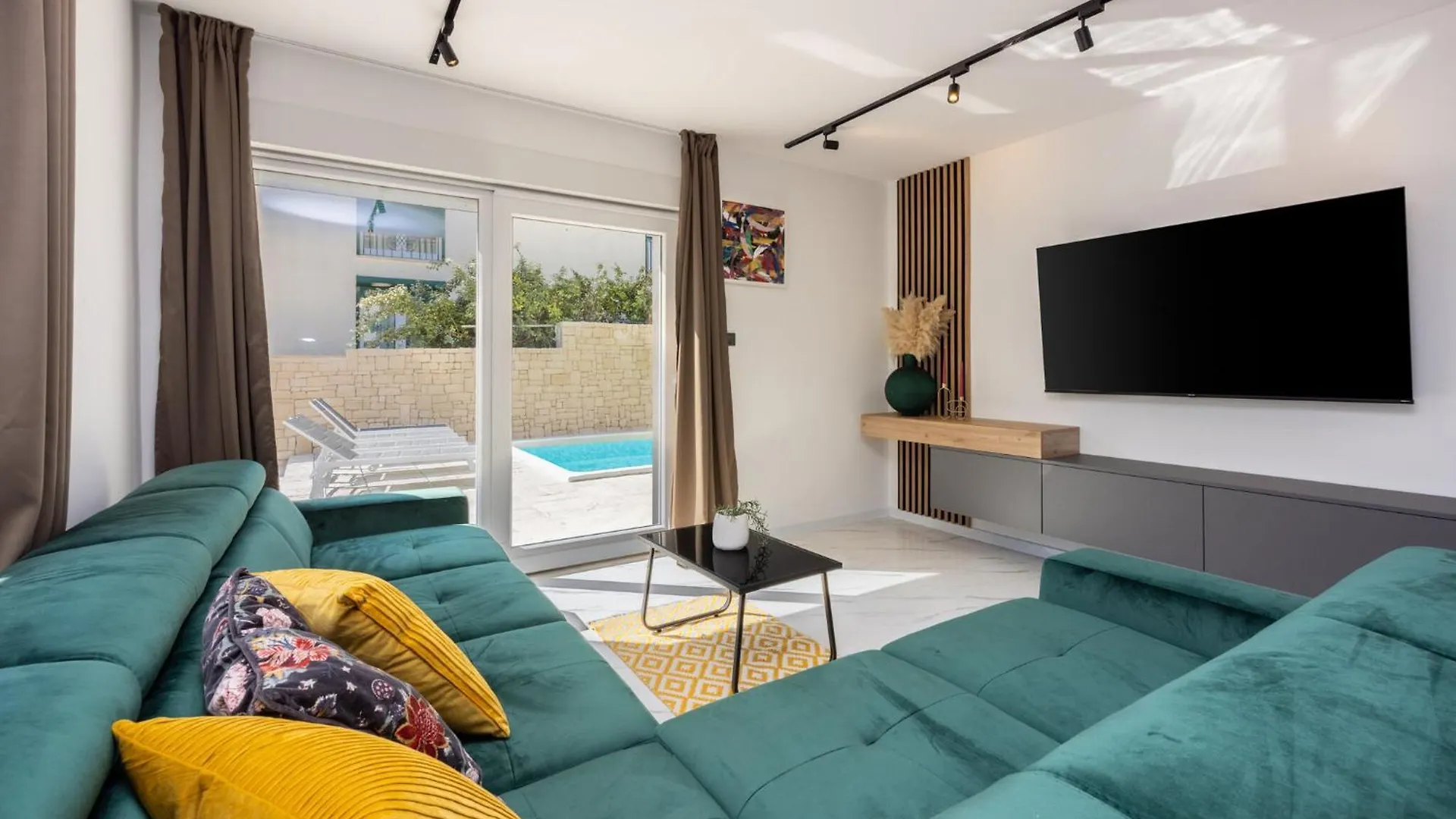 Villa Ketty Baska  Holiday home Baska (Krk)